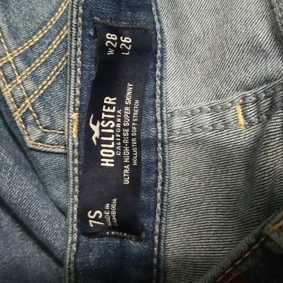 hollister Ultra High Rise Super Skinny Distressed Jean's 7S - Picture 11 of 12